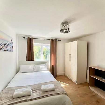 Canary Wharf Holiday Rooms Londýn Exteriér fotografie